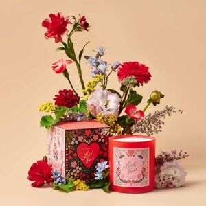 NIB Rifle Paper Co. “Love, Paris” Candle